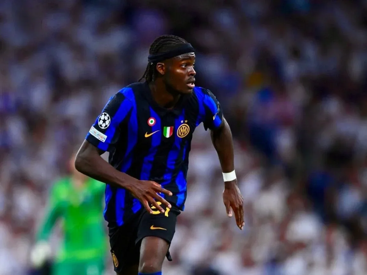 Inter, Bisseck vuole la Champions. Le differenze tra Inzaghi e Chivu...